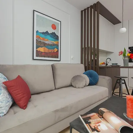 Apartment Nova Ochota Lopuszanska By Renters Warsaw
